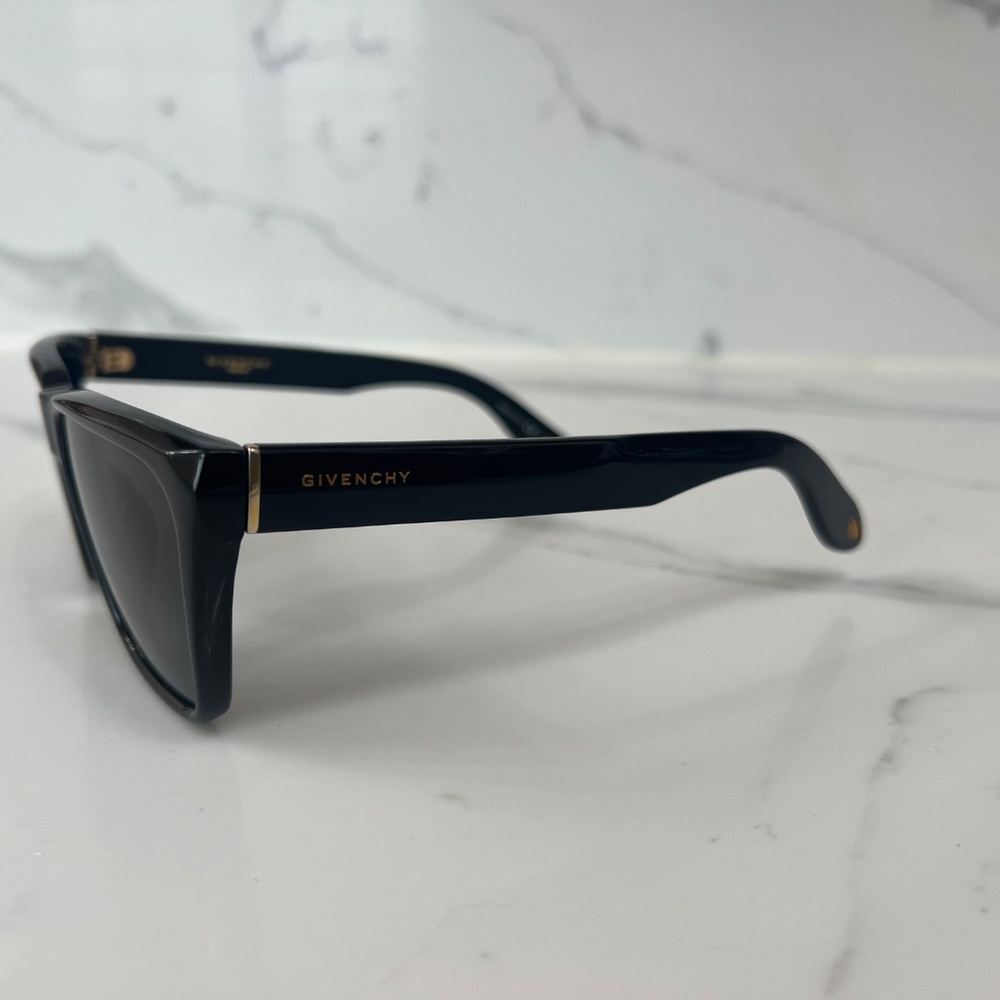 Rare Givenchy Flat Top Sunglasses – Designer Statement Must-Have - Picture 6 of 10